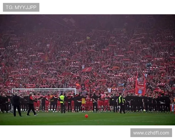 马奎尔力挽狂澜绝杀利物浦全场统治防线斩获9点9高分成曼联英雄 马奎尔力挽狂澜绝杀利物浦全场统治防线斩获9点9高分成曼联英雄