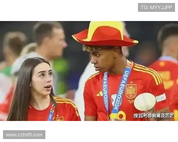 心系男友伤愈复出 亚马尔重返赛场 女友热情观战为爱助威 心系男友伤愈复出 亚马尔重返赛场 女友热情观战为爱助威